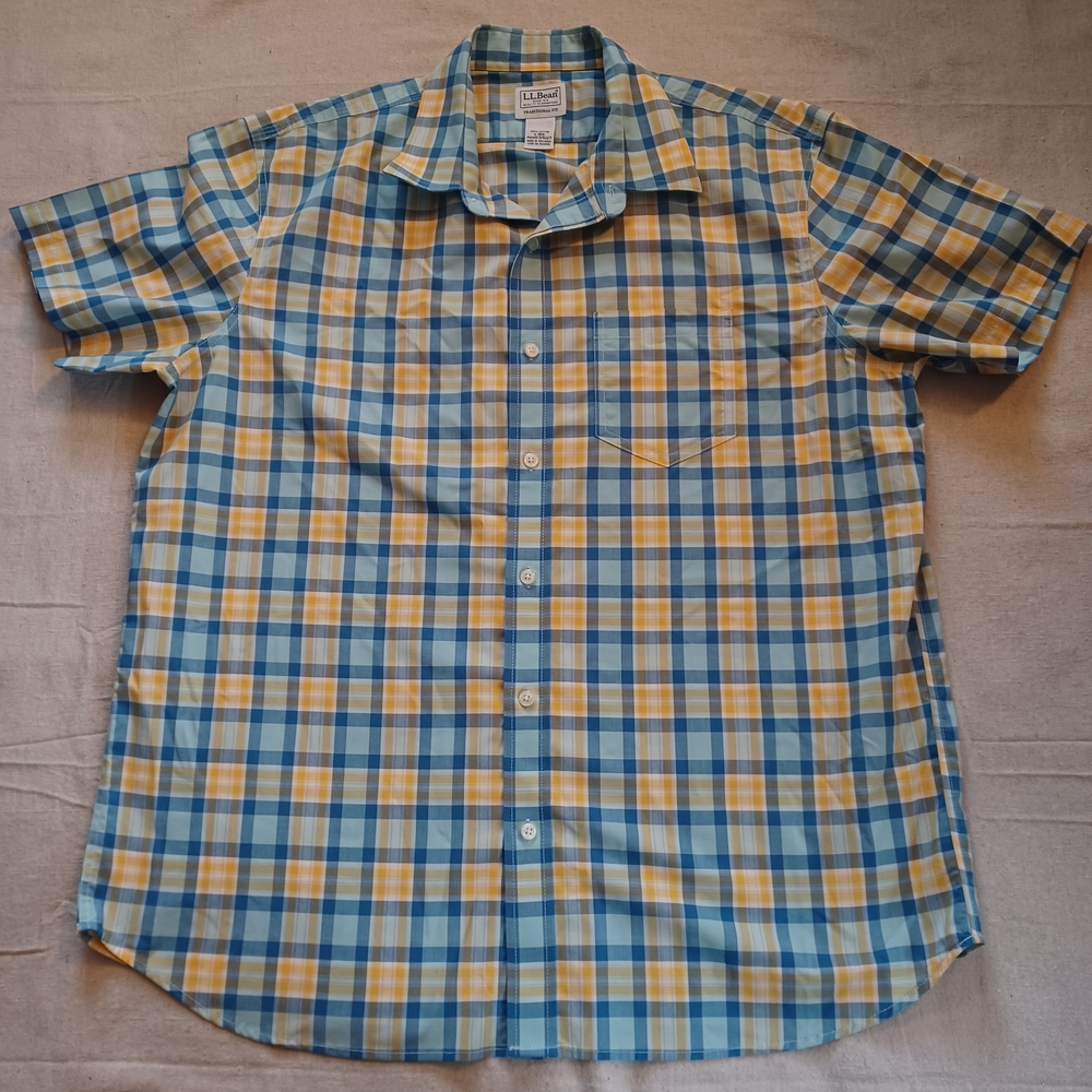 L.L. Bean Blue and Yellow Button Down Short Sleeve Shirt Men's Size Large Reg